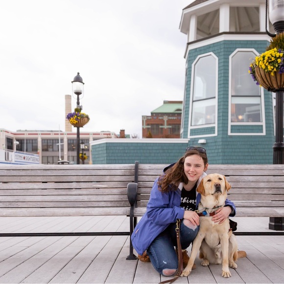 Meet your Posher, Kate - Picture 4 of 4